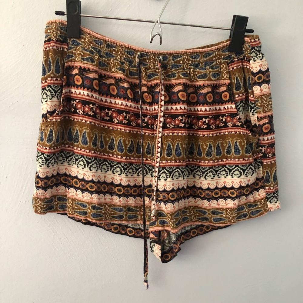 Patterned summer shorts